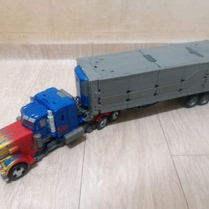 트랜스포머 버즈워시 제트윙 옵티머스 프라임 이미지