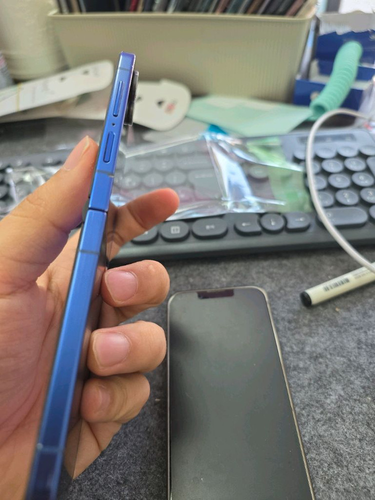 (6305)갤럭시z플립7 512 판매 이미지