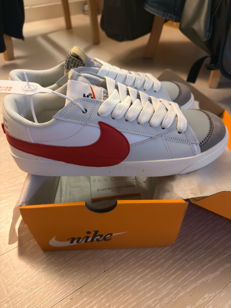 나이키 블레이저 로우 77 점보 화이트 유니버시티 레드 (280mm) 이미지