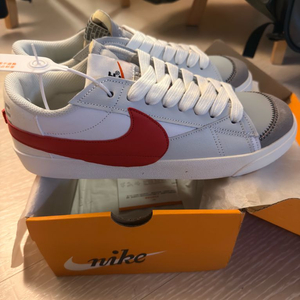 나이키 블레이저 로우 77 점보 화이트 유니버시티 레드 (280mm) 이미지