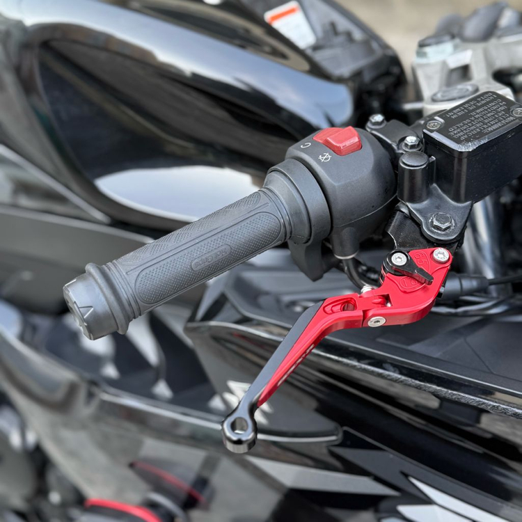 스즈키 GSX R125 21년식 이미지