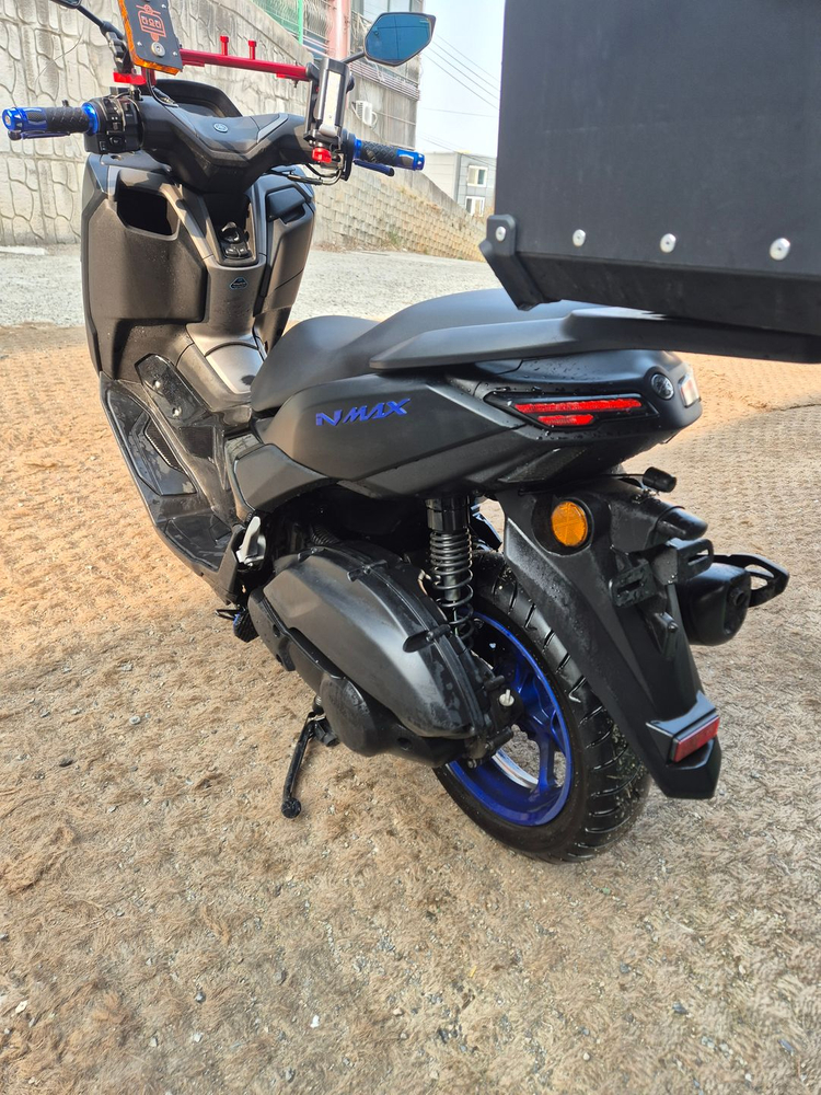 엔맥스125 25년 블박2채널 1만km알탑셋팅 판매합니다 이미지