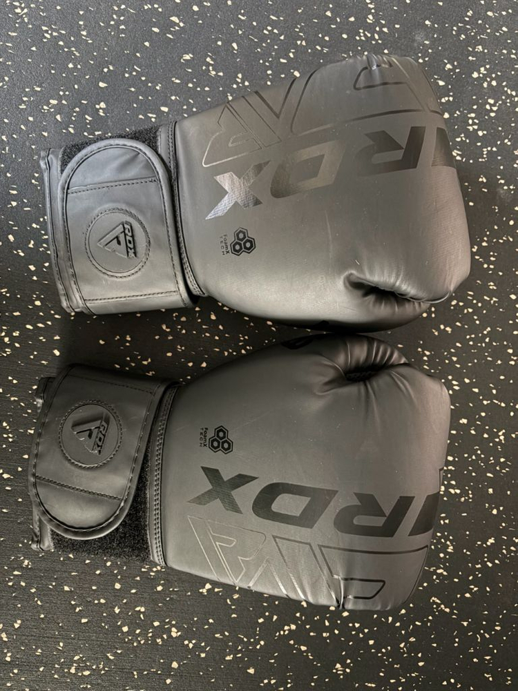 RDX 복싱 글러브(12온스) 이미지