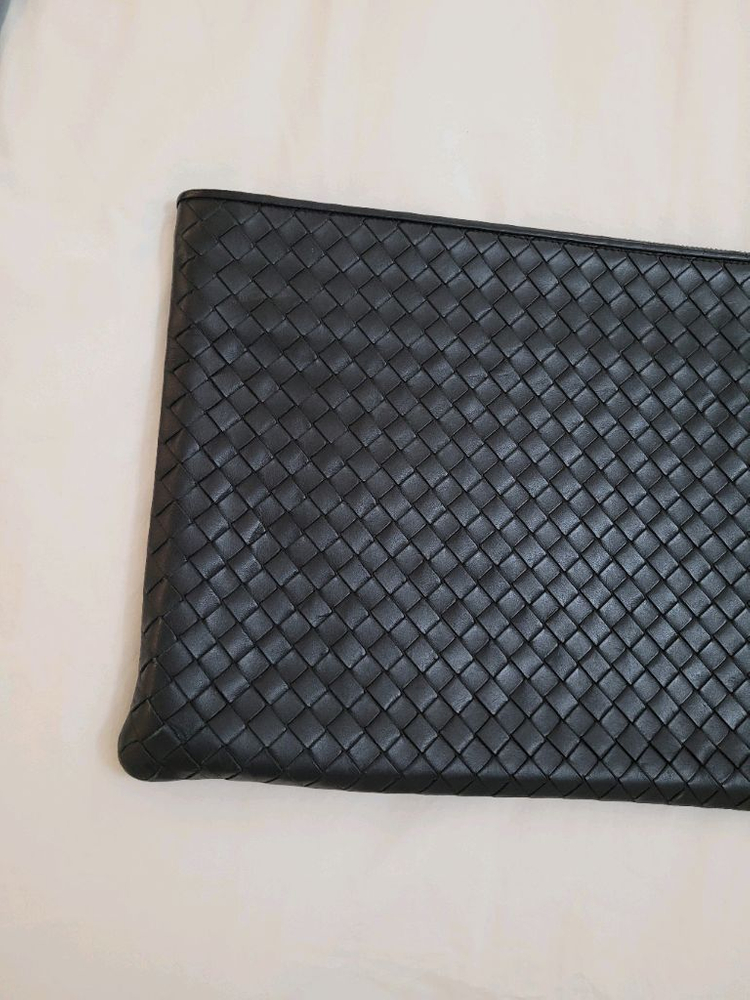 보태가베네타 인트레치아토 클러치 이미지