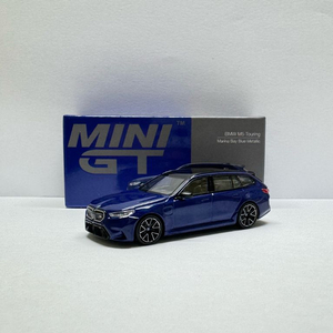 미니지티 BMW M5투어링 이미지