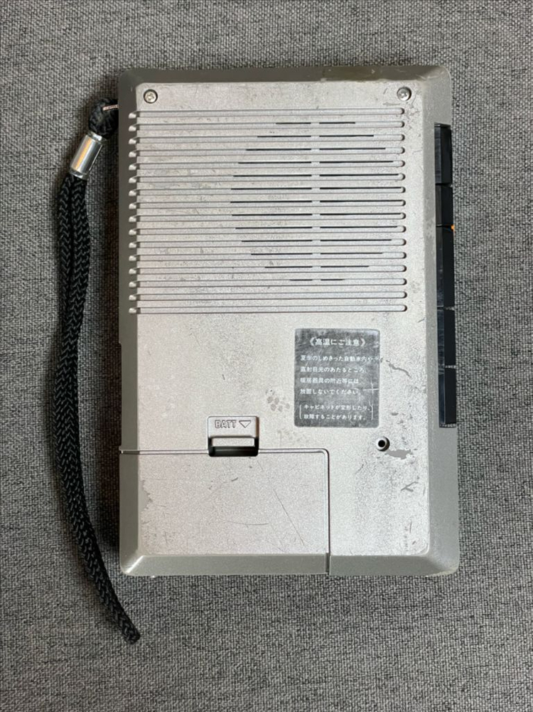 산요 워크맨 MR 1350 기계식 작동품 이미지