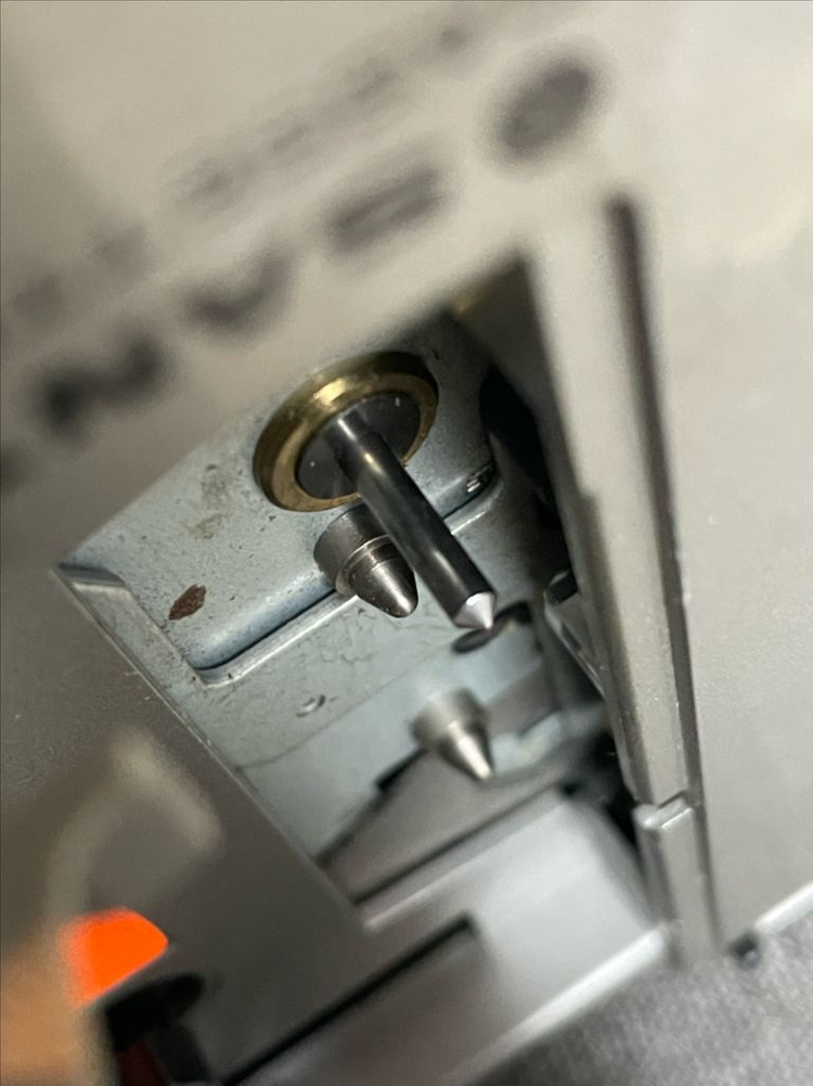 산요 워크맨 MR 1350 기계식 작동품 이미지