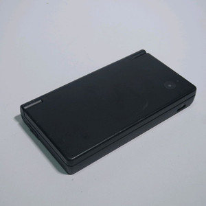 닌텐도 DSi 블렉 + 80게임 이미지