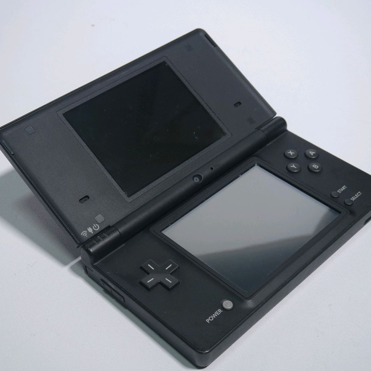 닌텐도 DSi 블렉 + 80게임 이미지