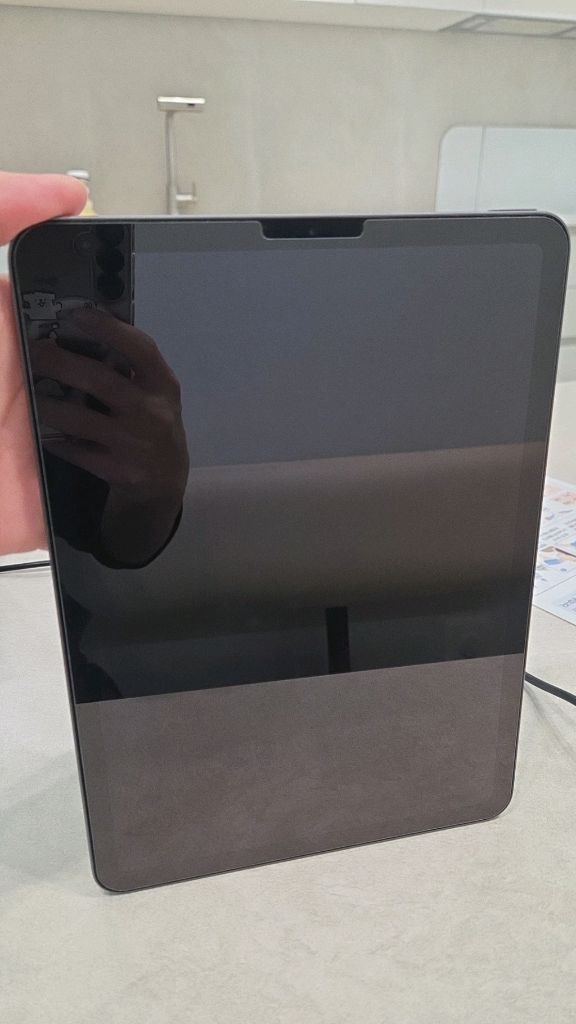 아이패드 에어4+펜슬 이미지