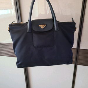 프라다 사피아노 크로스백숄더백사피아노럭스미니테수토호보버킷복조리 구찌루이비통발렌시아가디올셀린느샤넬가방생로랑에르메 이미지