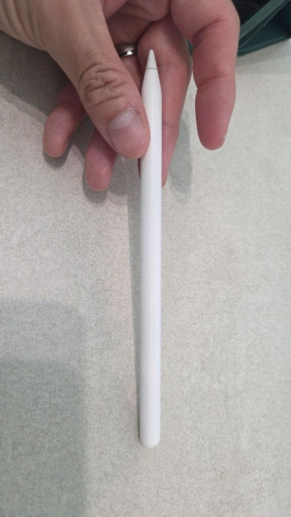 아이패드 에어4+펜슬 이미지