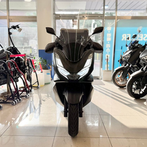 *배달세팅완료* 24년식 PCX125 60,XXXkm 판매합니다:) 이미지