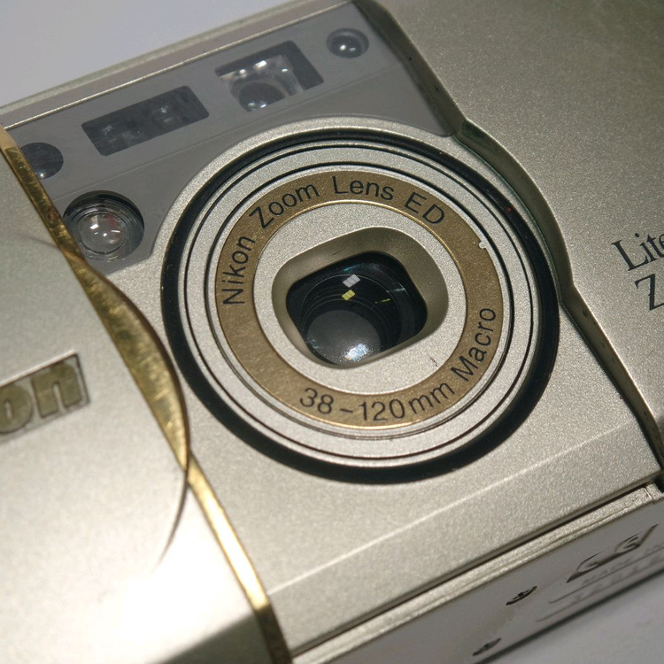 니콘 라이트 터치 줌 120ED AF 필름카메라 이미지