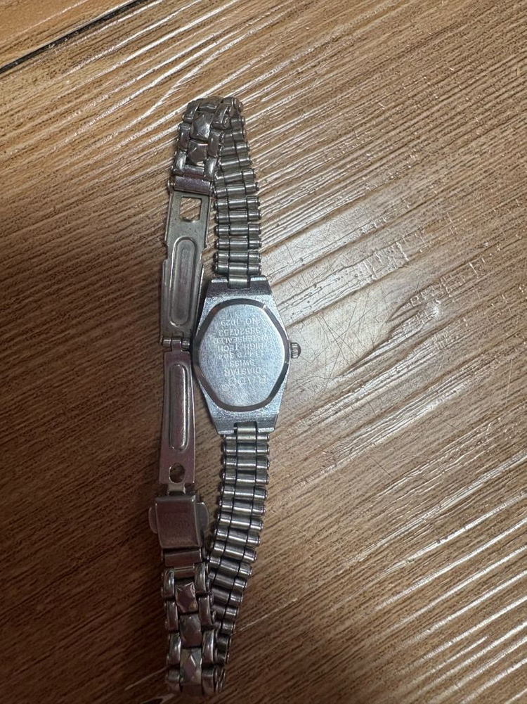 라도 시계 이미지