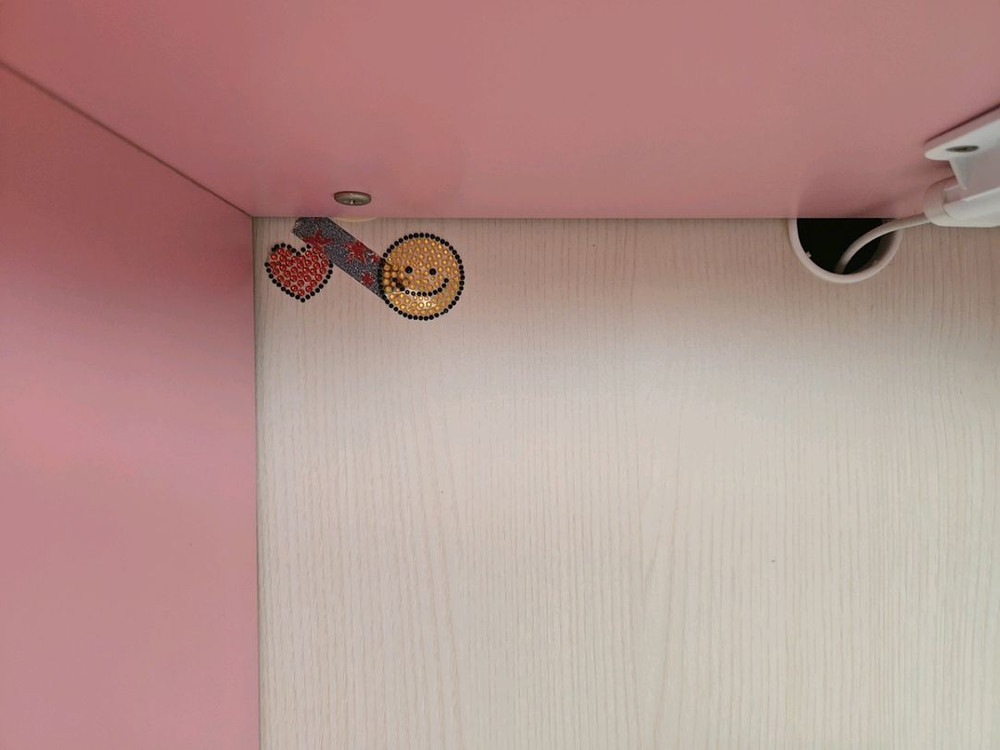 키즈 책상 이미지