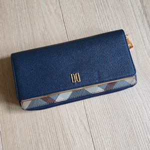 [미사용] 닥스 네이비 체크 장지갑 이미지