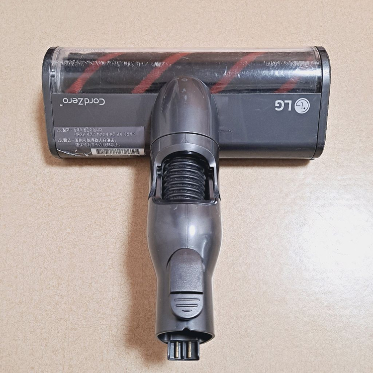 LG 코드제로 A9 무선청소기 모터헤드 소프트 브러쉬 파워드라이브 흡입구 이미지