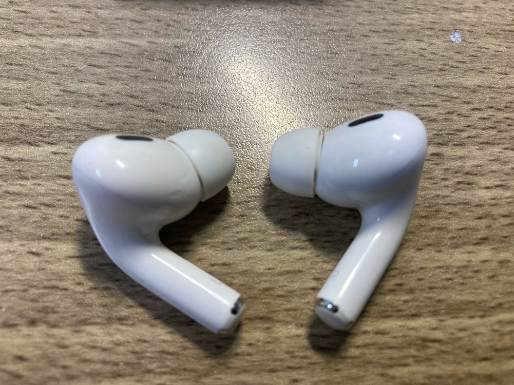 애플 에어팟 프로 2 (8핀) 이미지