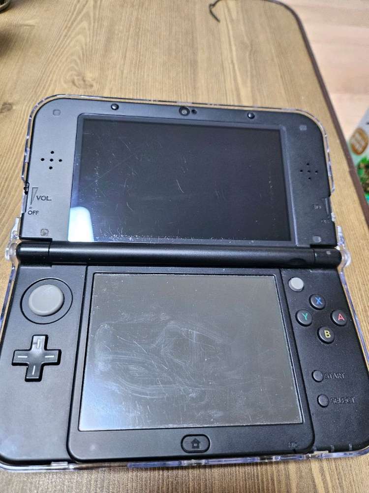 닌텐도 뉴 3DS 포켓몬스터 썬문 에디션 팝니다 이미지