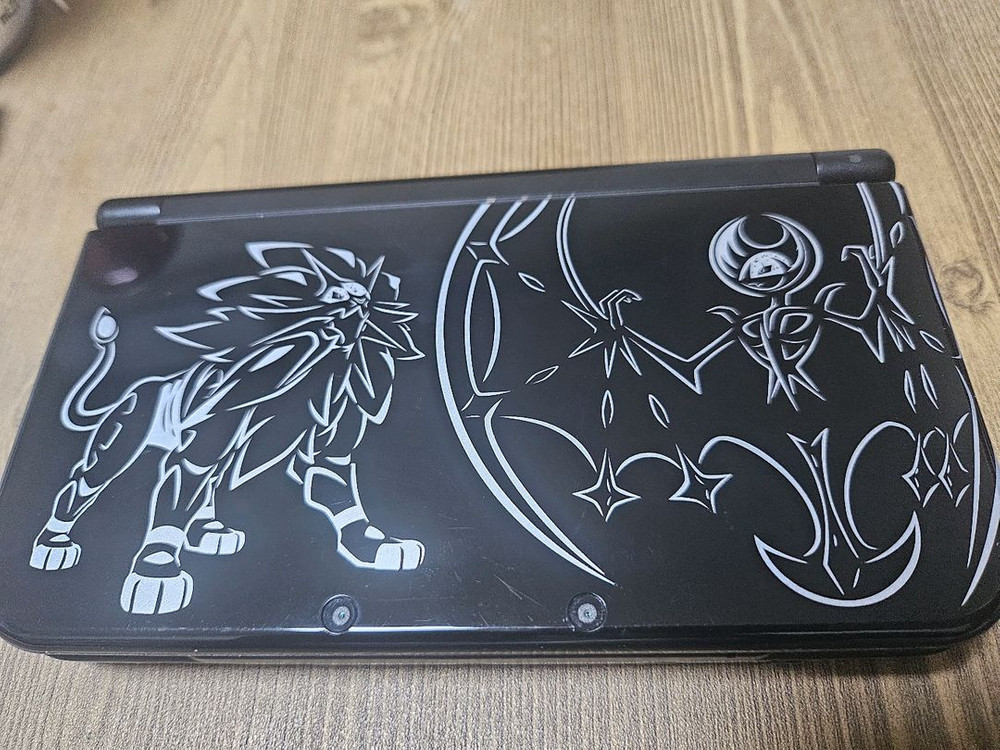닌텐도 뉴 3DS 포켓몬스터 썬문 에디션 팝니다 이미지