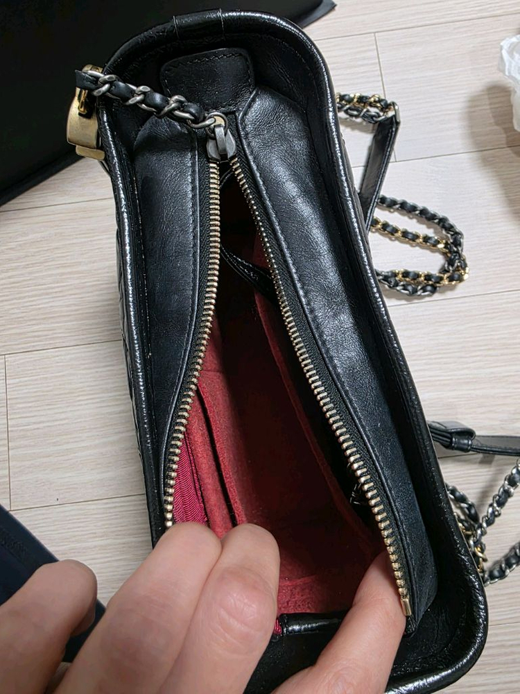 샤넬 가브리엘 호보 스몰(블랙 금장) 이미지