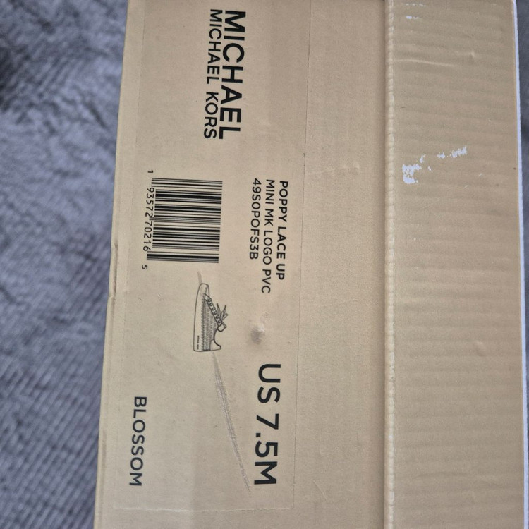 마이클 코어스 운동화 이미지