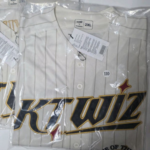 KT위즈 안현민 신인왕 유니폼 (110) 이미지