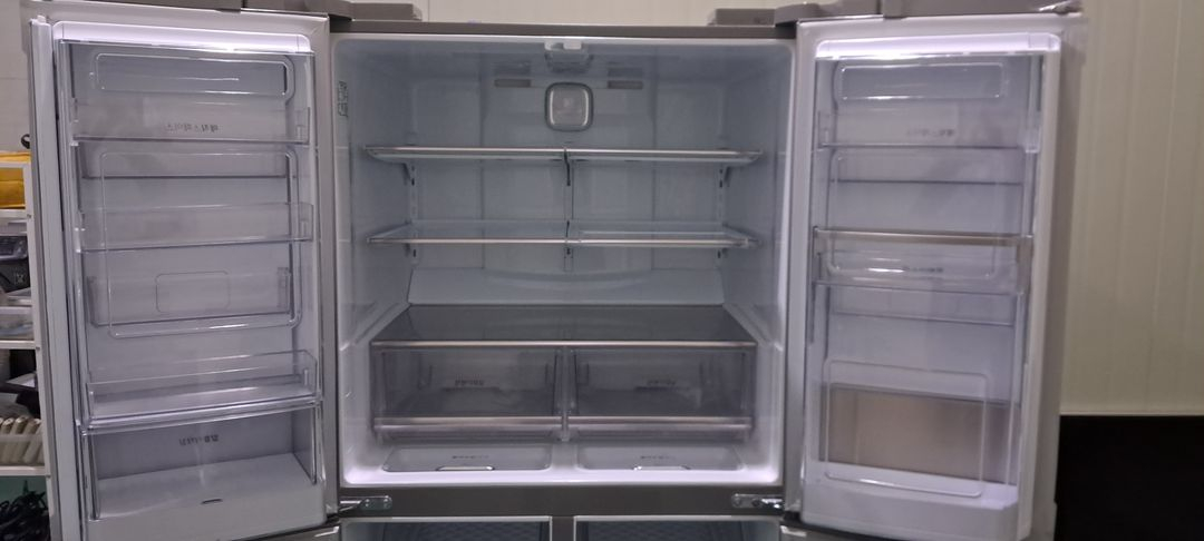 1618 엘지디오스 870L 4도어양문형냉장고(메탈) 이미지