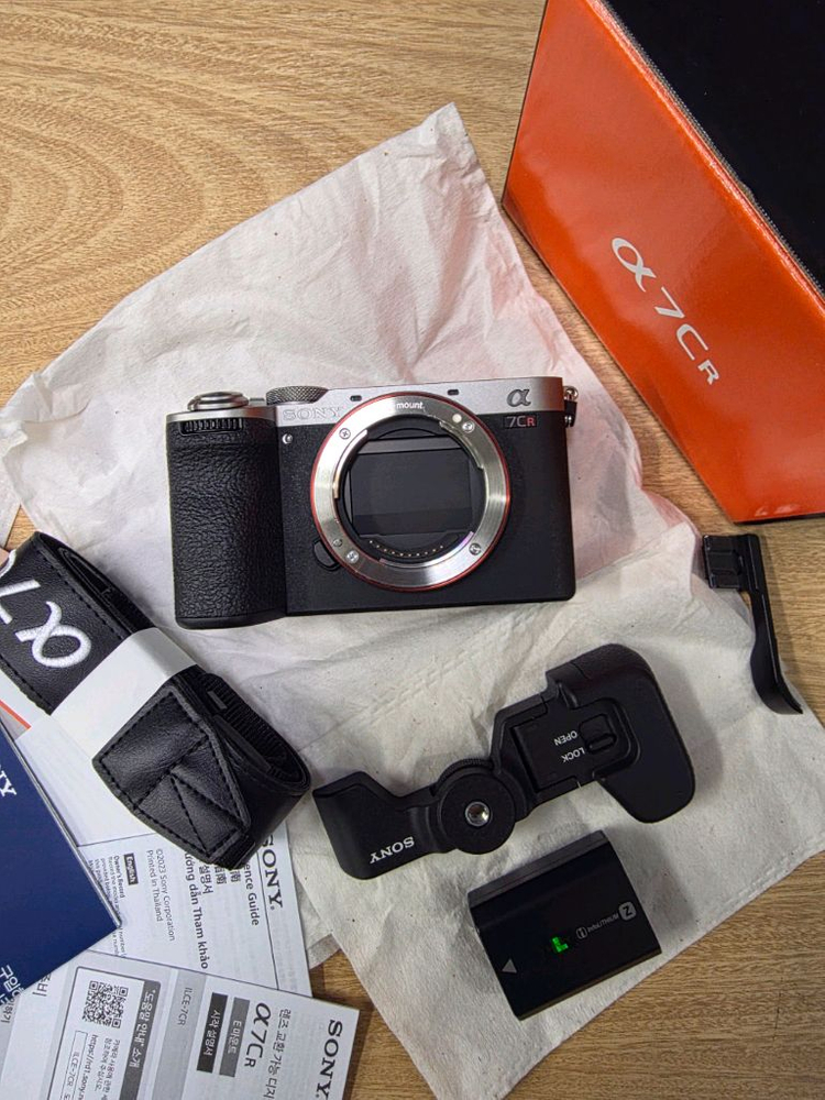 소니a7cr 실버 민트급바디판매 컷수도작습니다 타기종교환가능합니다 이미지