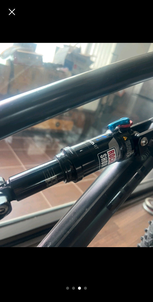 폴리곤 시스큐 D9 풀샥 mtb 판매합니다 이미지