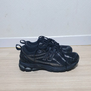 뉴발란스 1906R 블랙 운동화 270 이미지