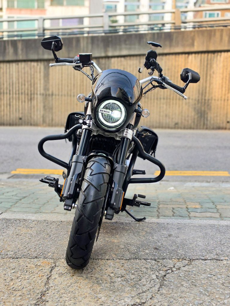 벤다300 KDX300 2024년식 3481KM 1인신조 무사고 신차급매물 오토바이 판매합니다 이미지