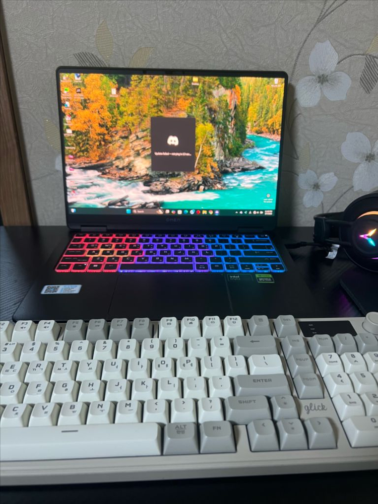 HP Omen 14 Slim RTX 4060 게이밍 노트북 이미지