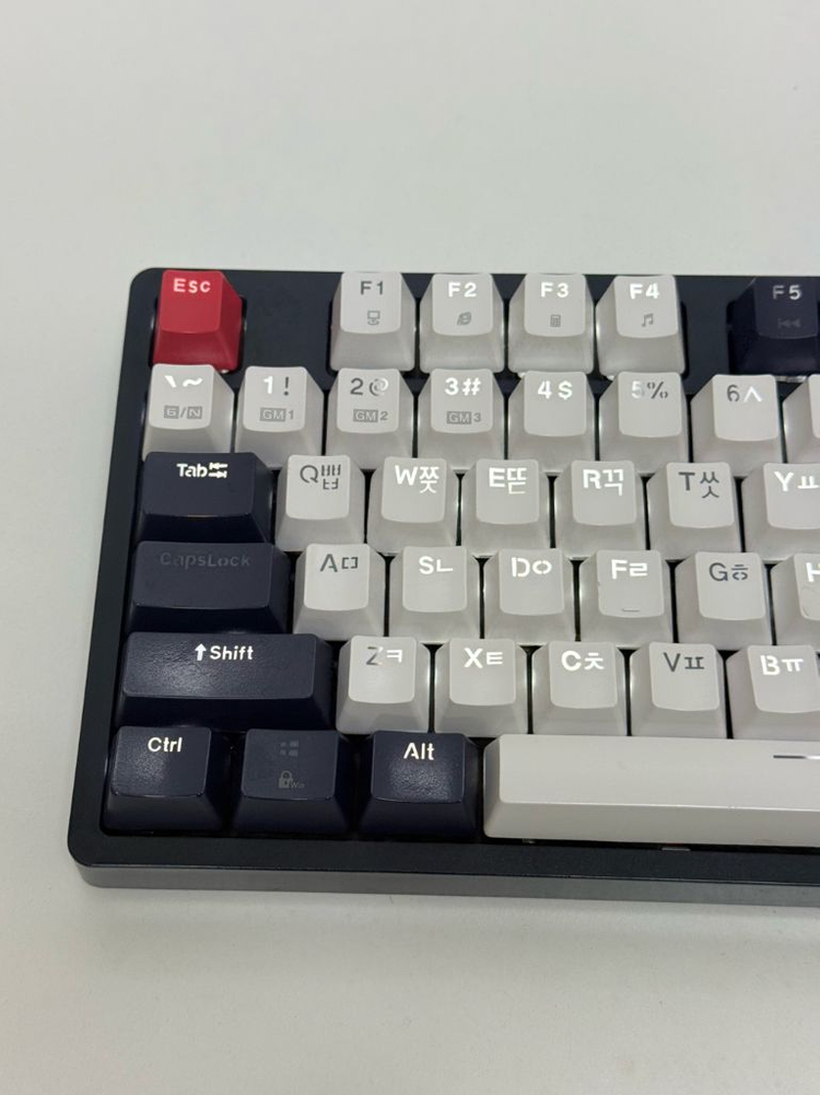 [이벤트]앱코해커 K611 네이비 텐키리스 키보드 마우스 헤드셋 스피커 사운드바 이미지