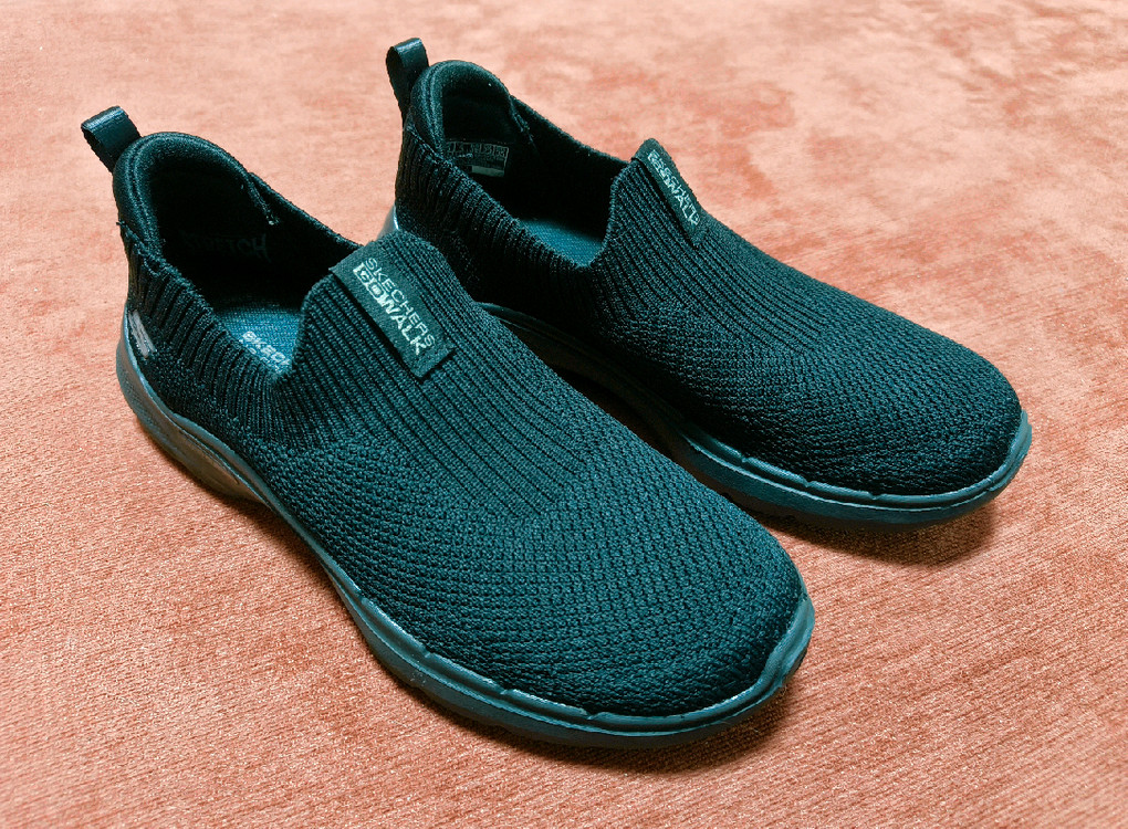 스케쳐스 고워크6 슬립온 워킹화 230사이즈 이미지