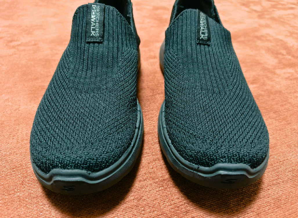 스케쳐스 고워크6 슬립온 워킹화 230사이즈 이미지