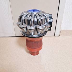 정품 다이슨 v6 무선청소기 싸이클론 집진기 필터 포함 본체 부품 이미지