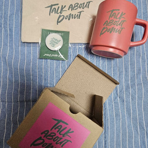 새상품 일괄) 토크 어바웃 도넛 머그컵 머그잔 파우치 그립톡 굿즈 이미지
