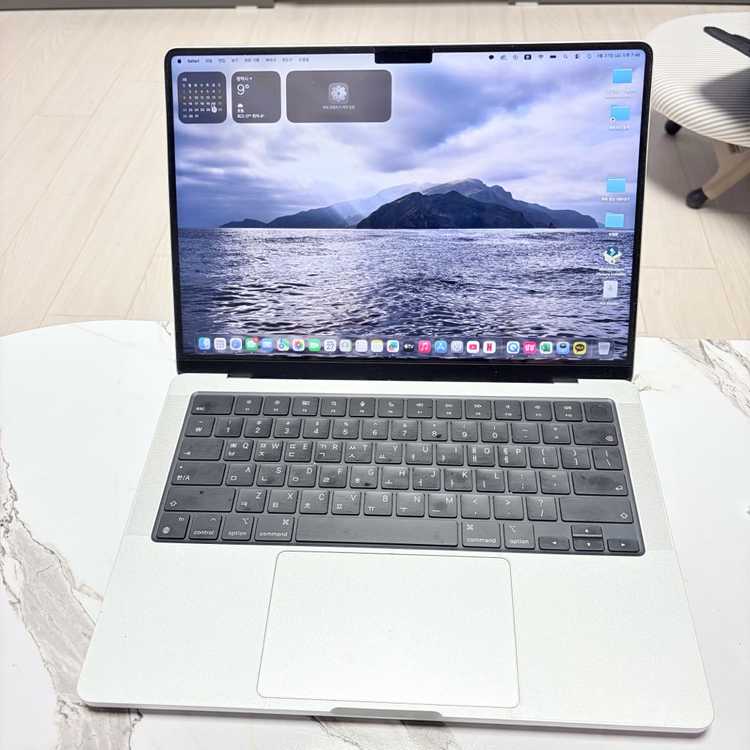 맥북프로 14인치 M4 RAM 16G SSD 512GB 이미지