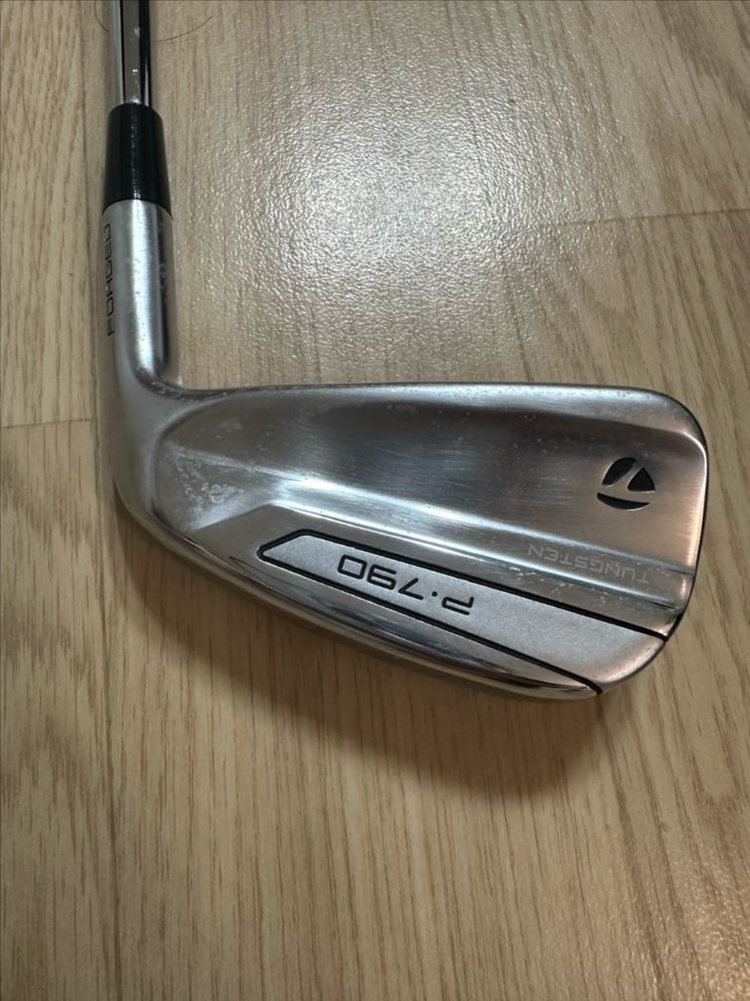 미사용) 테일러메이드p790 7번 낱개 아이언 가방포함 골프채 이미지