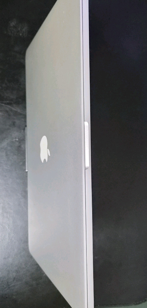 배터리3회/S급/풀포트 맥북프로 15인치 2015 고급형 (i7/16G/512G/R9) 이미지