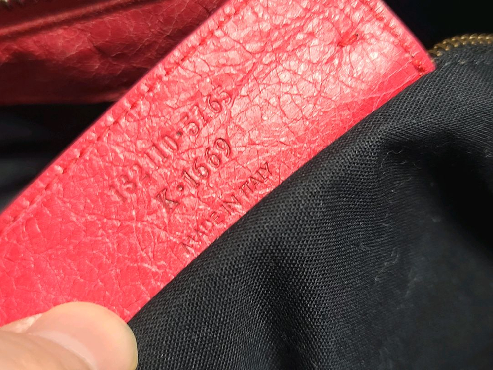 발렌시아가 모터백 오피스 토트백 이미지