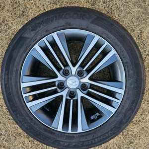 그랜져HG 후기형 17인치 휠타이어 4개 세트 이미지