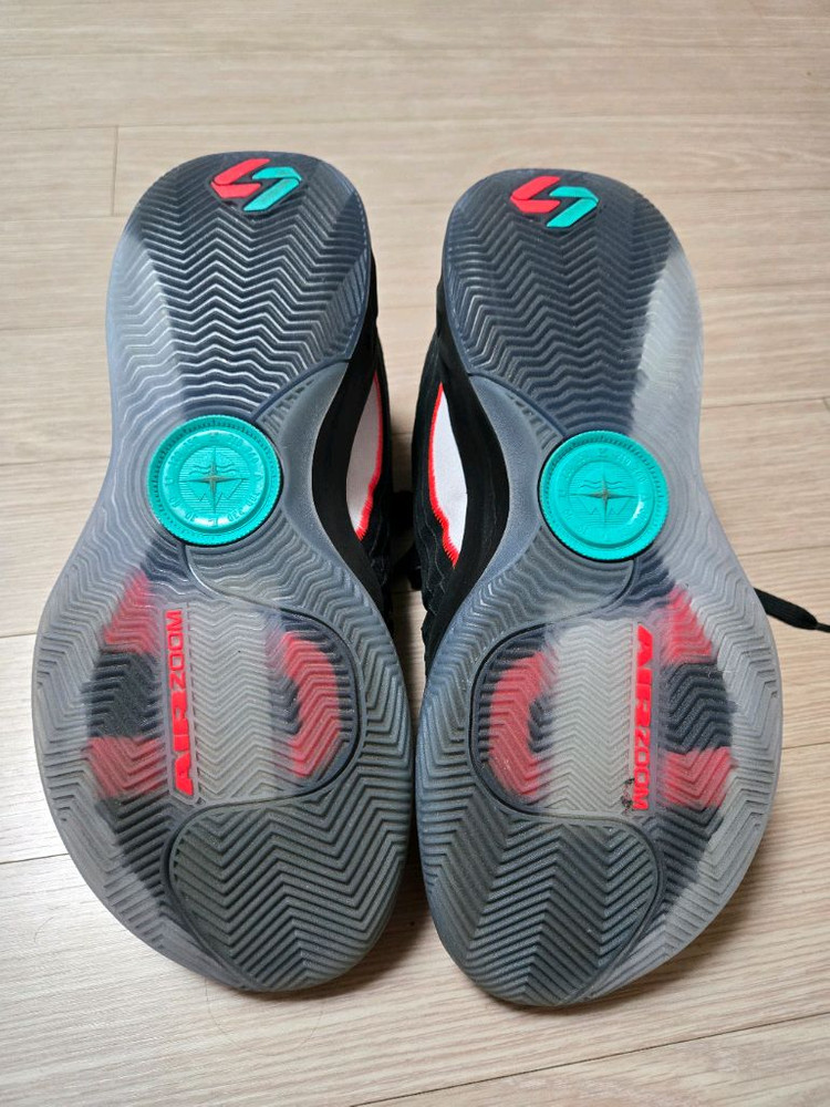 농구화 나이키 루카4 사이즈 295(11.5) 이미지