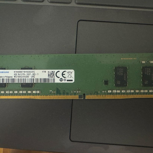 삼성 램 4GB PC4 2400T DDR4 데스크탑 메모리 이미지