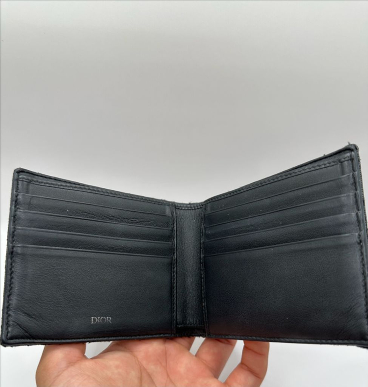 디올 오블리크 반지갑 이미지