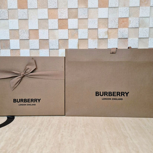 [백화점정품]버버리 박스+쇼핑백+리본+속지 풀구성품,버버리 가방,버버리 지갑,버버리 패딩,버버리 쇼핑백,버버리 리본 이미지