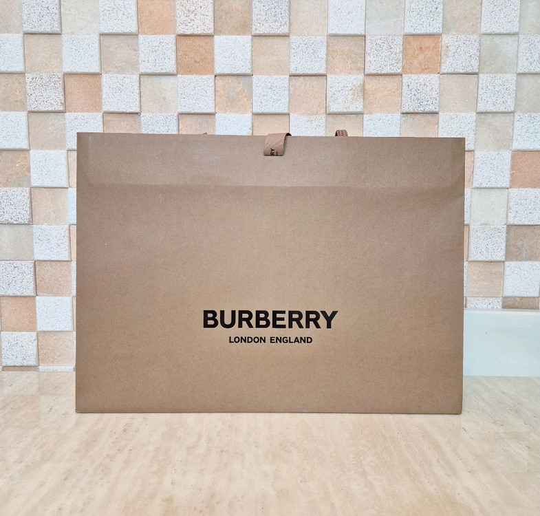 [백화점정품]버버리 박스+쇼핑백+리본+속지 풀구성품,버버리 가방,버버리 지갑,버버리 패딩,버버리 쇼핑백,버버리 리본 이미지