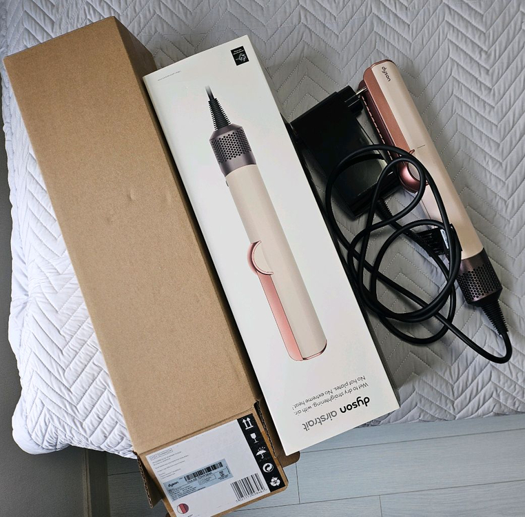 다이슨 에어스트레이트 스트레이트너 이미지